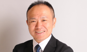 高井 紀幸 氏